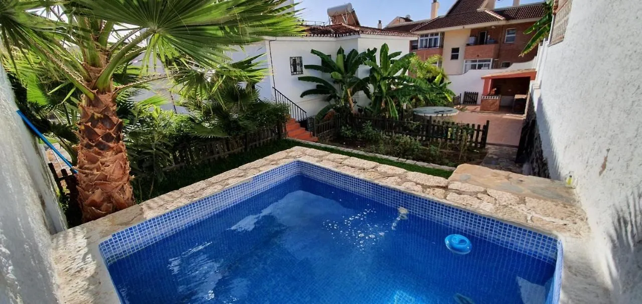 Barbatuke Eco-Homestel Malaga Spain
