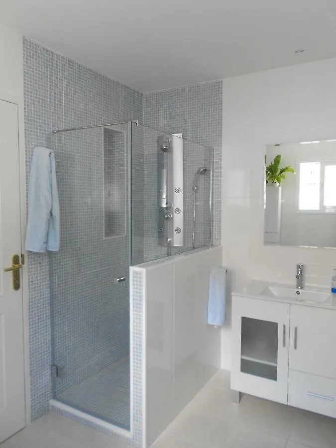 Barbatuke Eco-Homestel Malaga Bed & Breakfast